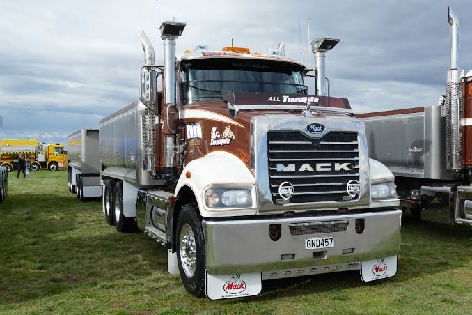 mack truck