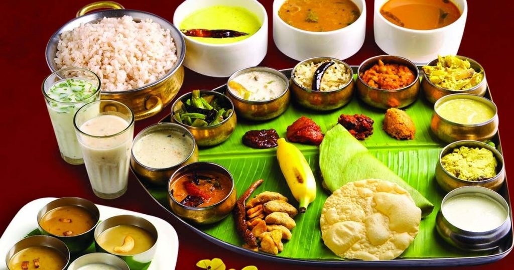 Sadhya-Famous-Food-in-Kerala